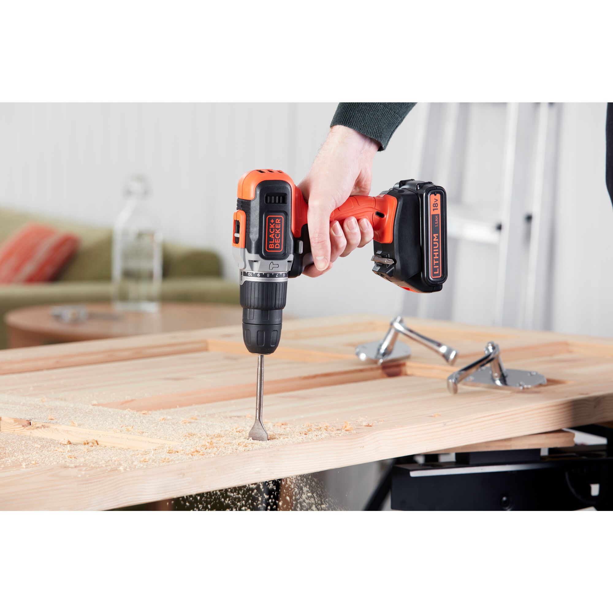 Lithium batterytech 18v online black decker