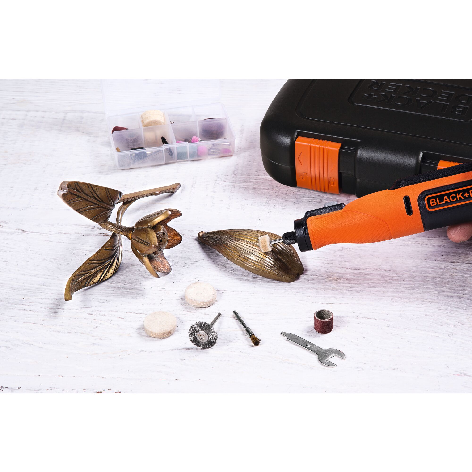 Black and decker cordless rotary tool hot sale