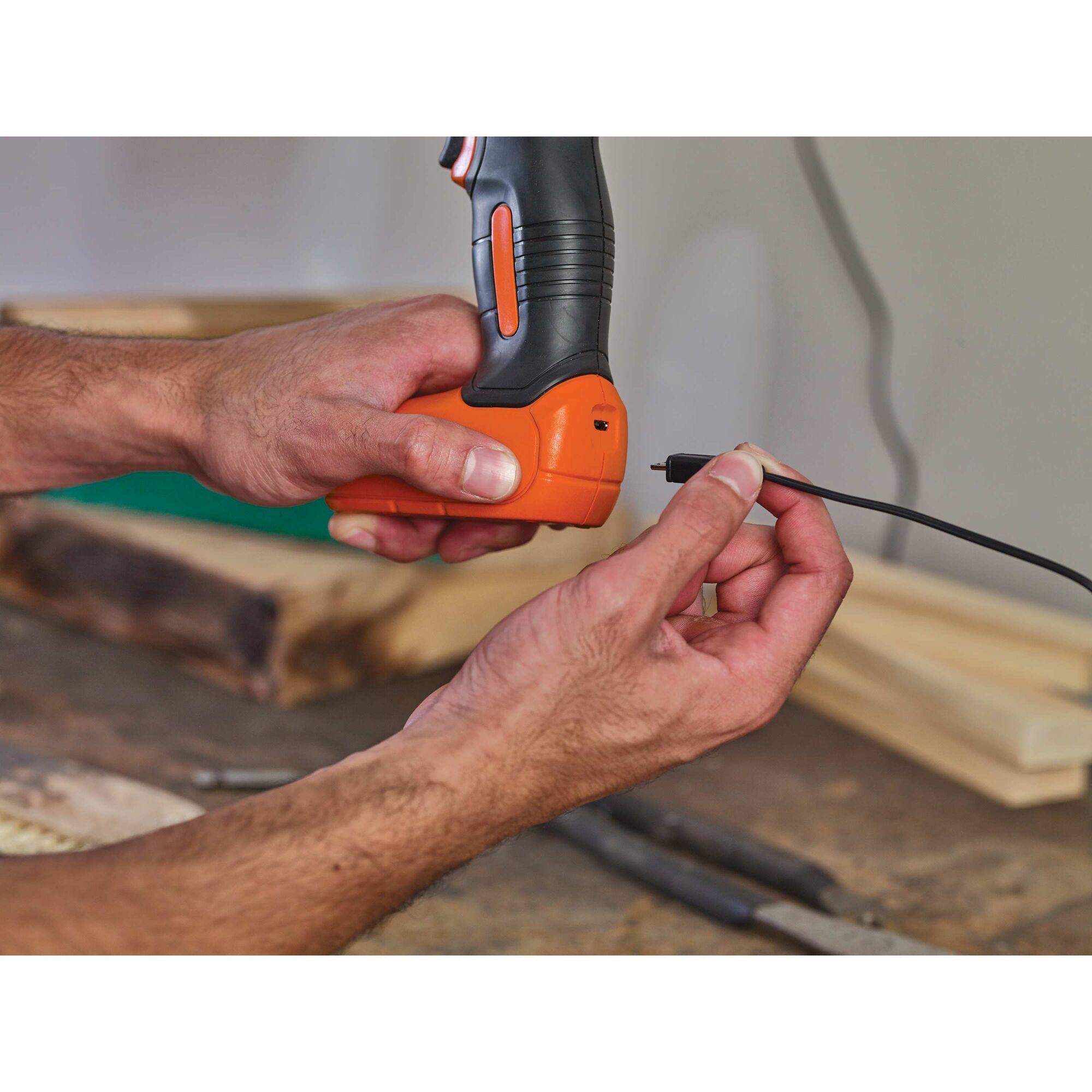 Black and decker best sale cordless drill 7.2 volt