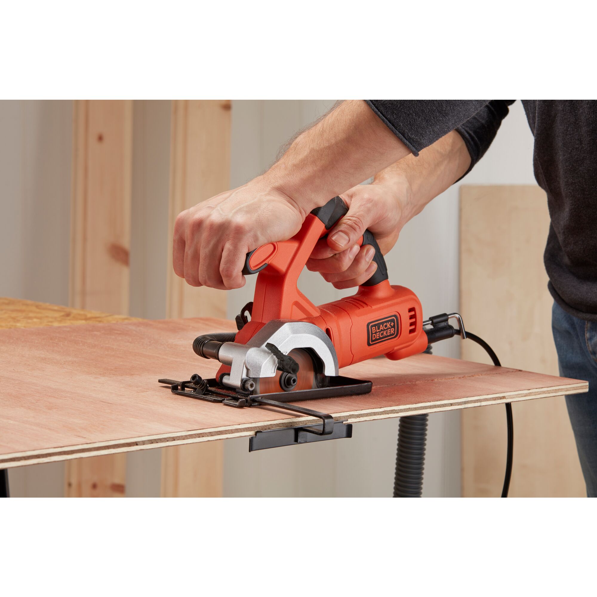 Electric Compact Circular Saw with 2 Blades and Kit Box 400W 85