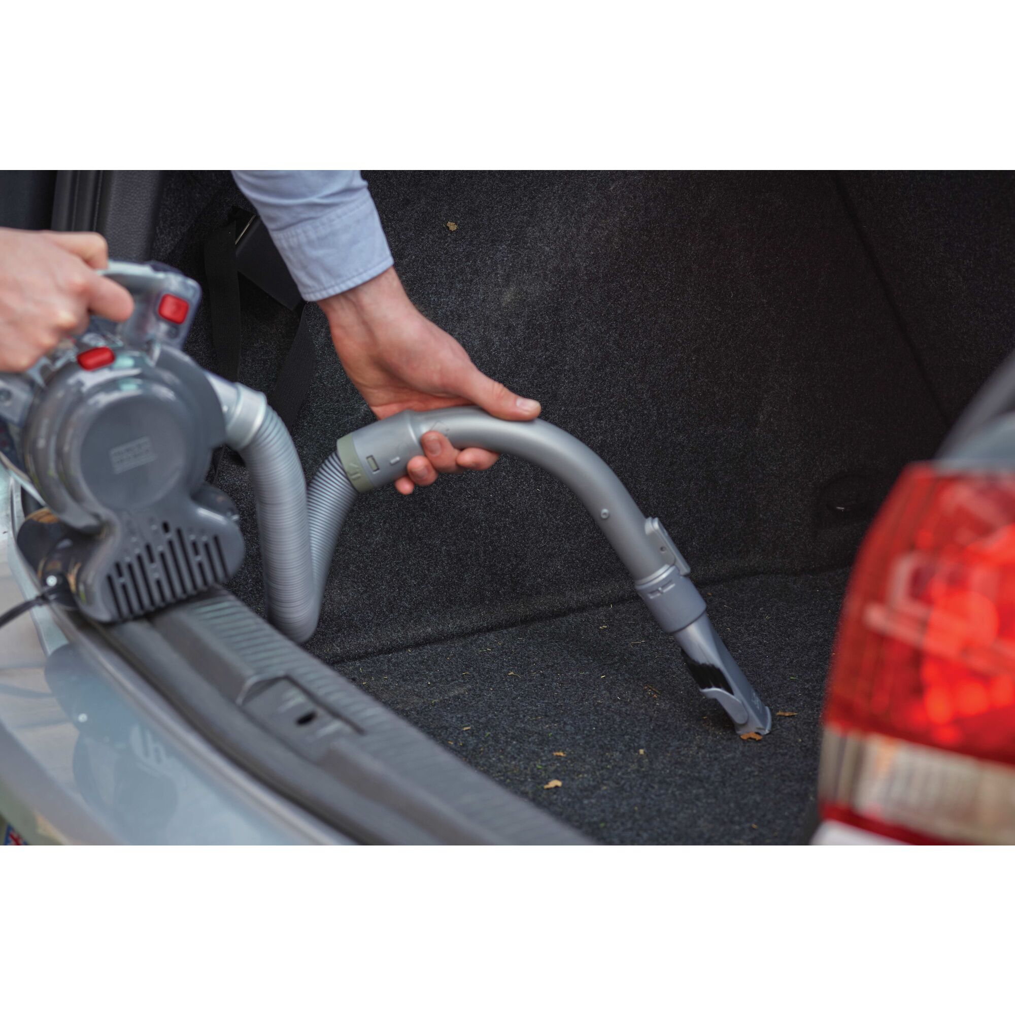 12V DC dustbuster® Flexi® Car Vacuum | BLACK+DECKER