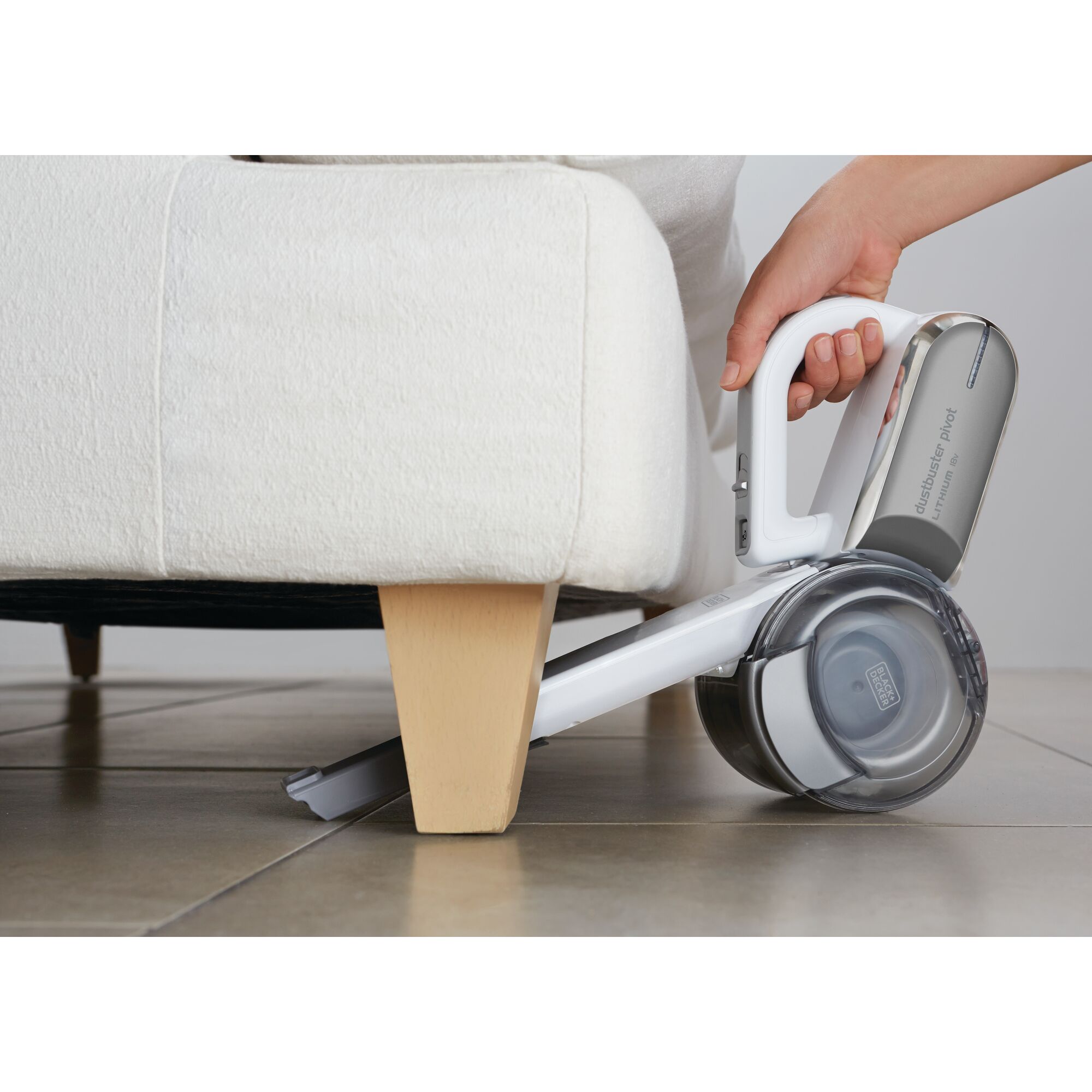 Black & decker best sale dustbuster pivot 18v accu